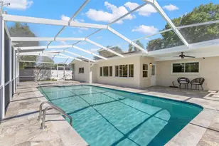 2441 Fairbanks Dr, Clearwater, FL 33764 - Photo 22