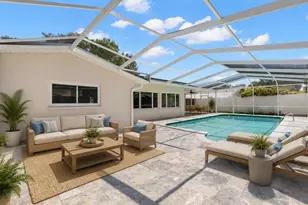 2441 Fairbanks Dr, Clearwater, FL 33764 - Photo 4
