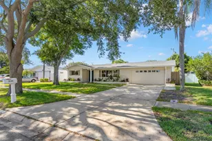 2441 Fairbanks Dr, Clearwater, FL 33764 - Photo 36