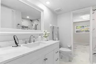 2441 Fairbanks Dr, Clearwater, FL 33764 - Photo 14