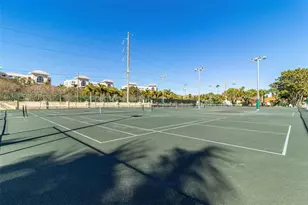 4900 Brittany Dr S, Saint Petersburg, FL 33715 - Photo 36