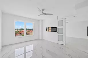 4900 Brittany Dr S, Saint Petersburg, FL 33715 - Photo 2