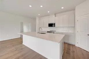 318 Stetson Rise Ct, Plant City, FL 33566 - Photo 4