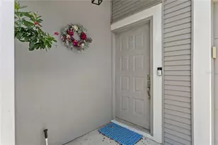 9564 Tara Cay Ct, Seminole, FL 33776 - Photo 2