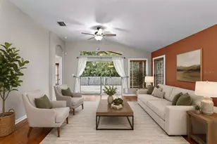 10238 Woodford Bridge St, Tampa, FL 33626 - Photo 8