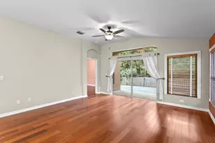 10238 Woodford Bridge St, Tampa, FL 33626 - Photo 10
