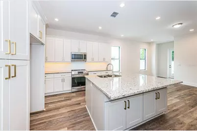 5972 Central Avenue, New Port Richey, FL 34653 - Photo 16