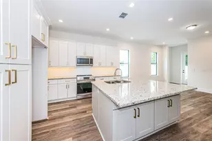 5972 Central Ave, New Port Richey, FL 34653 - Photo 16