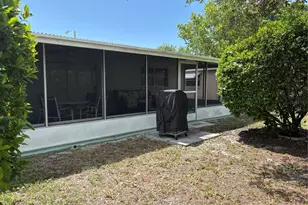 10032 Brunswick Ln, Port Richey, FL 34668 - Photo 4