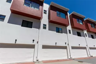 130 8th St N, Saint Petersburg, FL 33701 - Photo 56