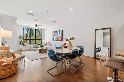 130 8th Street N, Saint Petersburg, FL 33701 - Photo 4