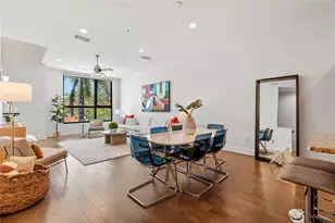 130 8th St N, Saint Petersburg, FL 33701 - Photo 4