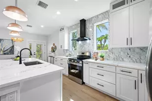 1004 W Henry Ave, Tampa, FL 33604 - Photo 18