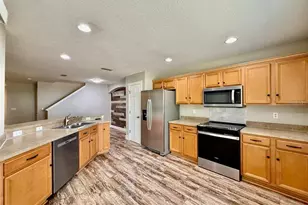 2409 Hibiscus Bay Ln, Brandon, FL 33511 - Photo 16