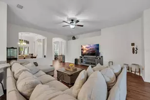 16135 Bridgedale Dr, Lithia, FL 33547 - Photo 10
