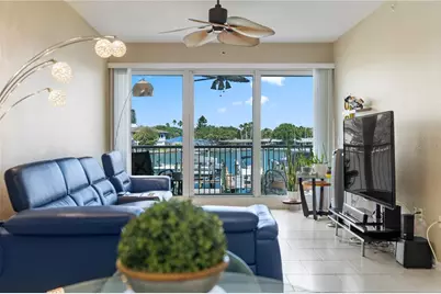 3805 Gulf Boulevard #203, Saint Pete Beach, FL 33706 - Photo 10