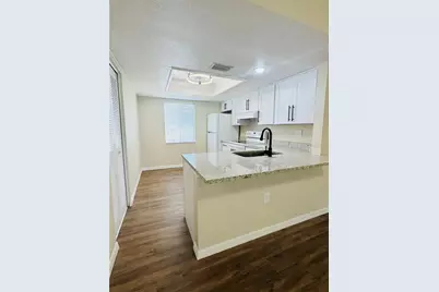 134 Cypress Court, Oldsmar, FL 34677 - Photo 2