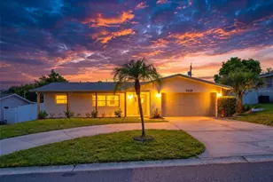 3538 Shady Bluff Dr, Largo, FL 33770 - Photo 2
