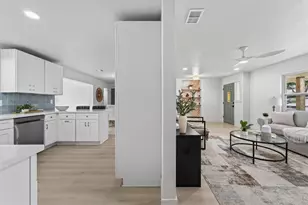3538 Shady Bluff Dr, Largo, FL 33770 - Photo 18