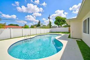 3538 Shady Bluff Dr, Largo, FL 33770 - Photo 56