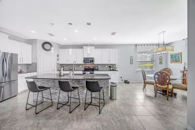 5652 Fisher Glen Loop, Wesley Chapel, FL 33545 - Photo 10