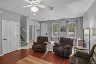34842 Teeview Ln, Zephyrhills, FL 33541 - Photo 4