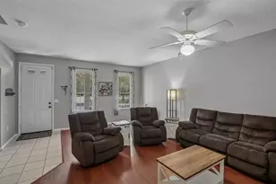 34842 Teeview Ln, Zephyrhills, FL 33541 - Photo 12