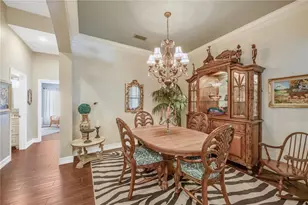 1128 Lumsden Trace Cir, Valrico, FL 33594 - Photo 8