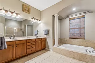 23305 Gracewood Cir, Land O Lakes, FL 34639 - Photo 28