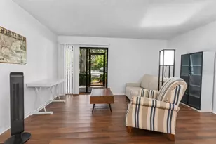 6018 Laktree Ln, Temple Terrace, FL 33617 - Photo 2
