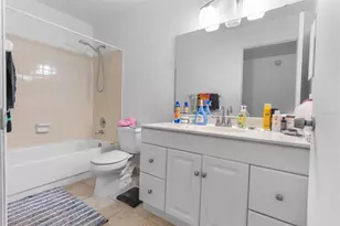 6018 Laktree Ln, Temple Terrace, FL 33617 - Photo 14