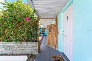 1230 70th St N, Saint Petersburg, FL 33710 - Photo 2