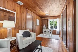 1024 Michigan Dr E, Dunedin, FL 34698 - Photo 12