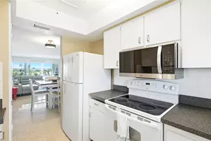 6201 2nd St E, Saint Pete Beach, FL 33706 - Photo 20