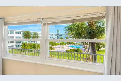 6201 2nd Street E #106, Saint Pete Beach, FL 33706 - Photo 22