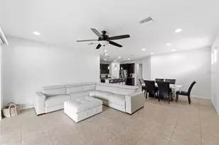 14130 Barrington Stowers Dr, Lithia, FL 33547 - Photo 16