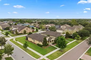 14130 Barrington Stowers Dr, Lithia, FL 33547 - Photo 4
