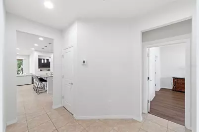 14130 Barrington Stowers Drive, Lithia, FL 33547 - Photo 8