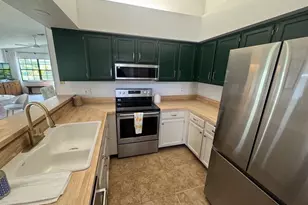 2749 Countryside Blvd, Clearwater, FL 33761 - Photo 6