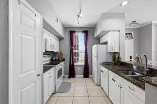 9256 Lake Chase Island Way, Tampa, FL 33626 - Photo 14