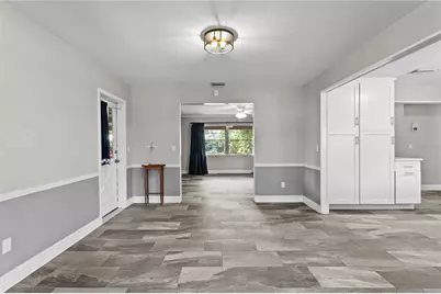 6928 Greenhill Place, Tampa, FL 33617 - Photo 14