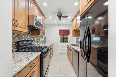 5973 Terrace Park Drive N #101, Saint Petersburg, FL 33709 - Photo 12