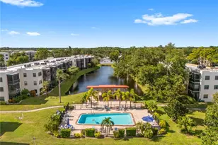5973 Terrace Park Dr N, Saint Petersburg, FL 33709 - Photo 40