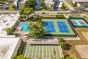 5973 Terrace Park Dr N, Saint Petersburg, FL 33709 - Photo 36