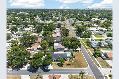 6196 44th Avenue N, Saint Petersburg, FL 33709 - Photo 50