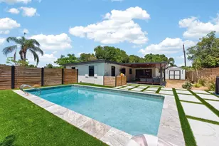 6196 44th Ave N, Saint Petersburg, FL 33709 - Photo 2