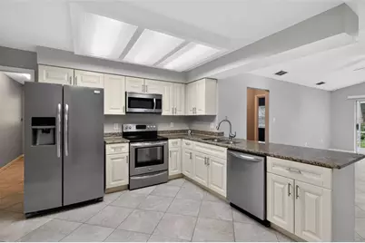 9504 Via Segovia, New Port Richey, FL 34655 - Photo 12