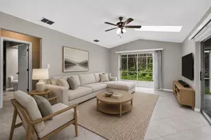 9504 Via Segovia, New Port Richey, FL 34655 - Photo 4