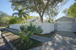 1430 1st St N, Saint Petersburg, FL 33704 - Photo 24