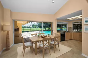 4995 Camberley Ln, Oldsmar, FL 34677 - Photo 14